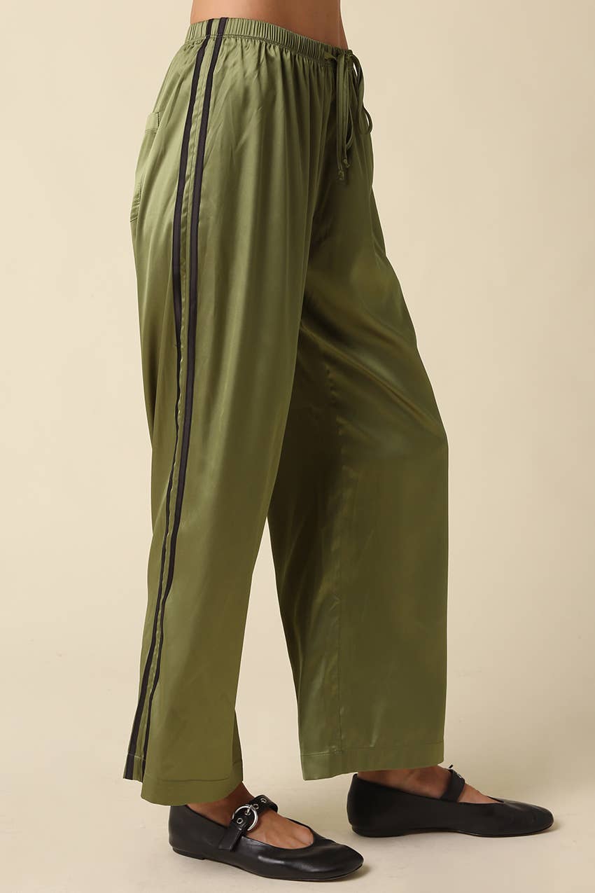 Maggie Side Stripe Pants: NAVY CREAM / M