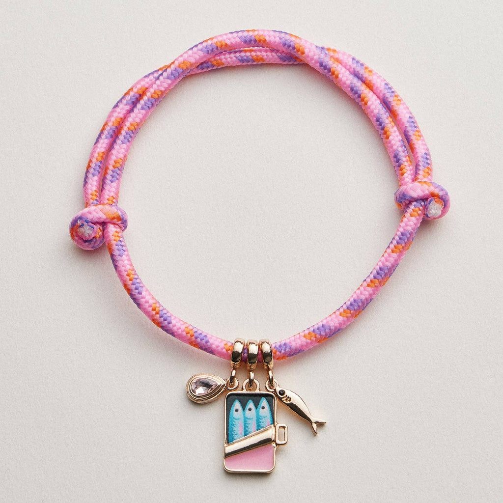 Woven Sardine Charm Bracelet—Fish Motif with Pull Tie: GDPK / ONE