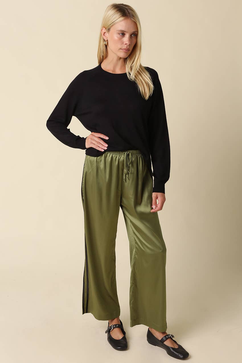 Maggie Side Stripe Pants: NAVY CREAM / M
