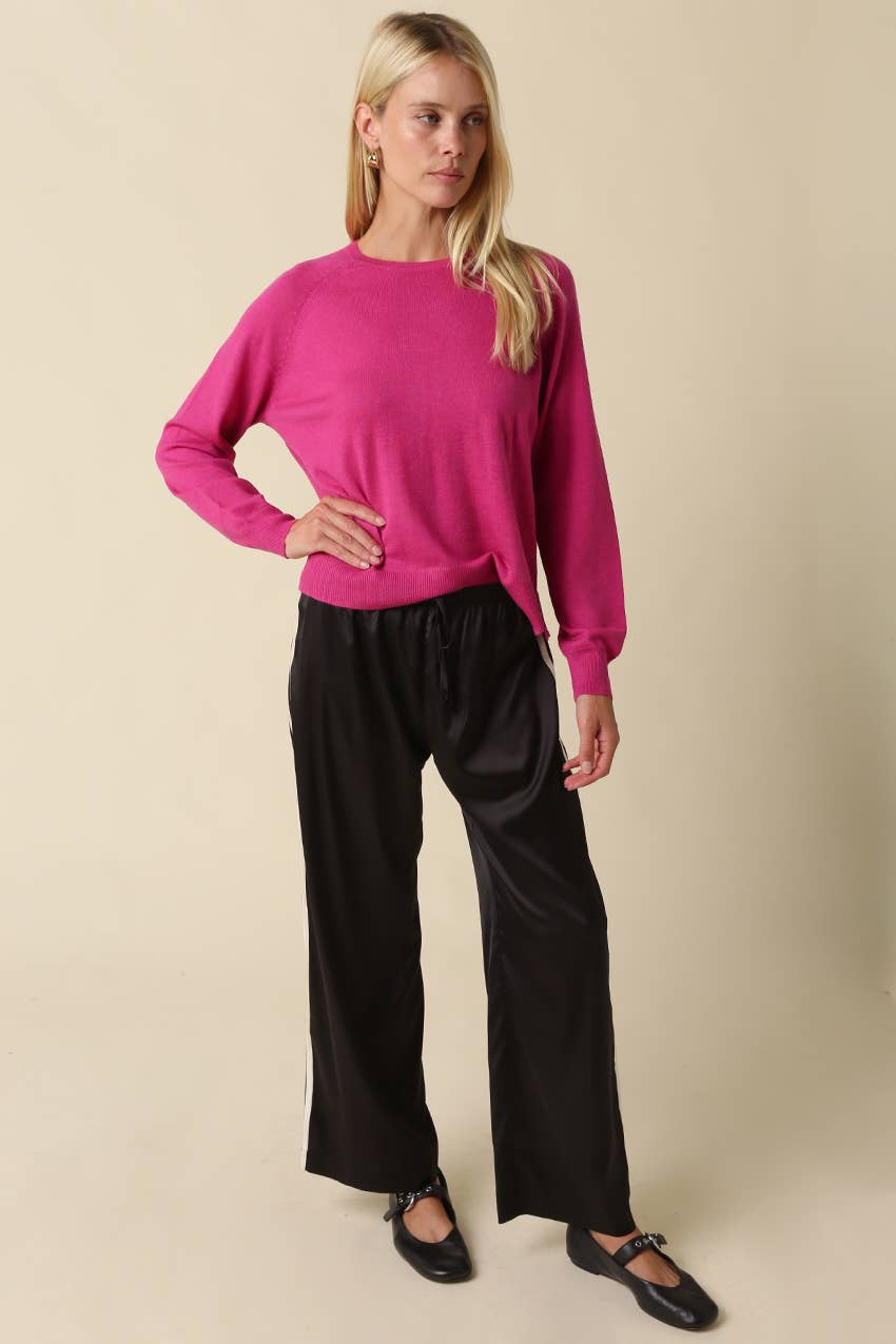 Maggie Side Stripe Pants: NAVY CREAM / M