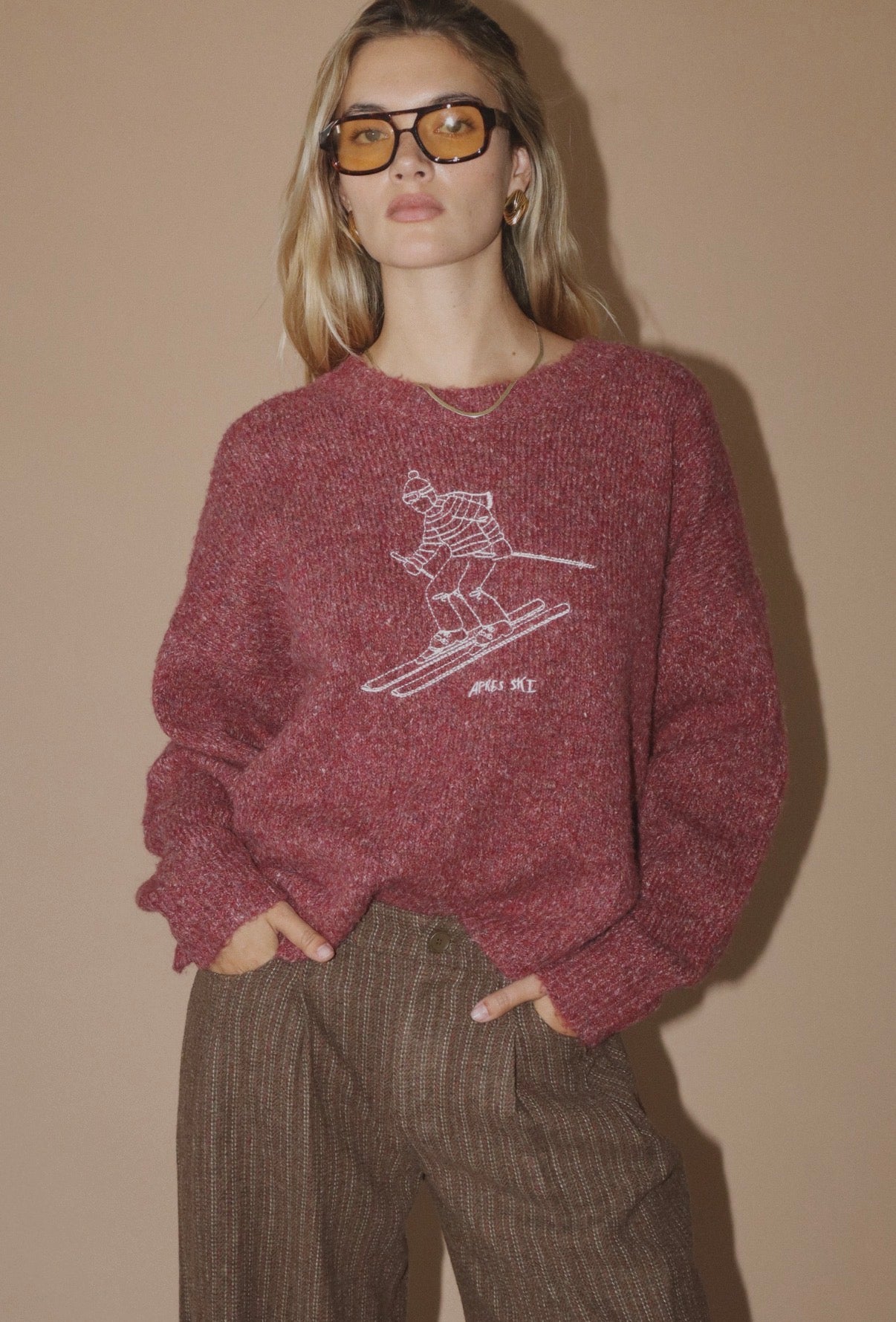 Apres Ski Embroidered Line Skier