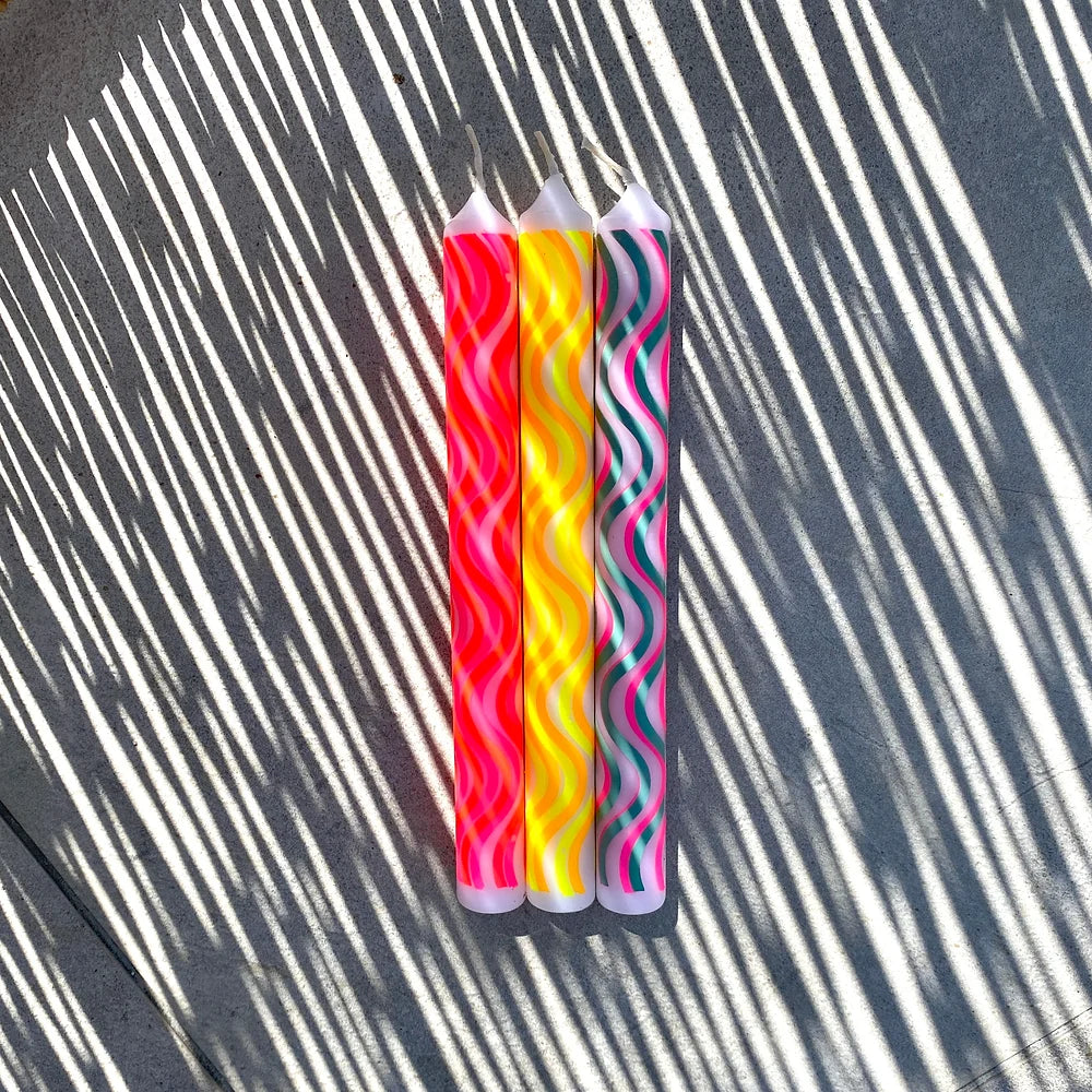 Graphic Lights - Curves 304