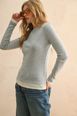 Light Weight Color Contrasted Long Sleeve Top