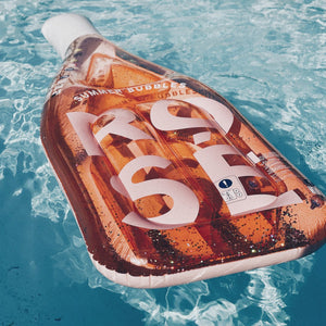 Sunnylife Rose Bottle Float